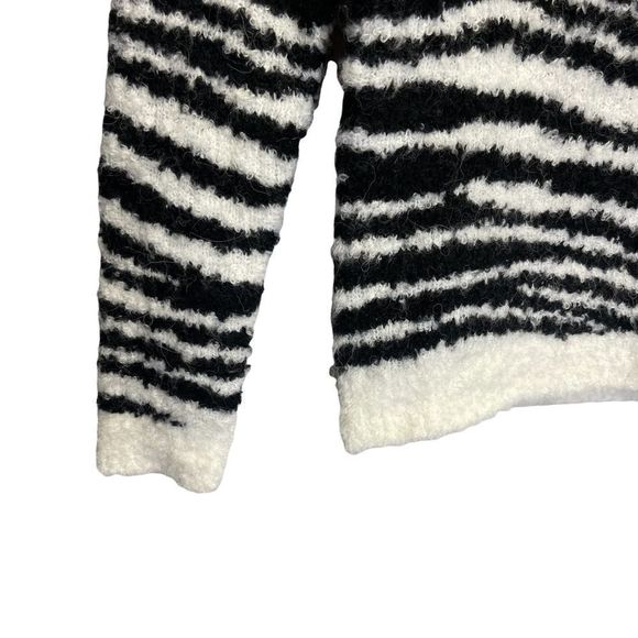 J. Crew Womens XS Sweater Wool Alpaca Blend Zebra Print Crewneck Long Sleeve - Picture 6 of 10